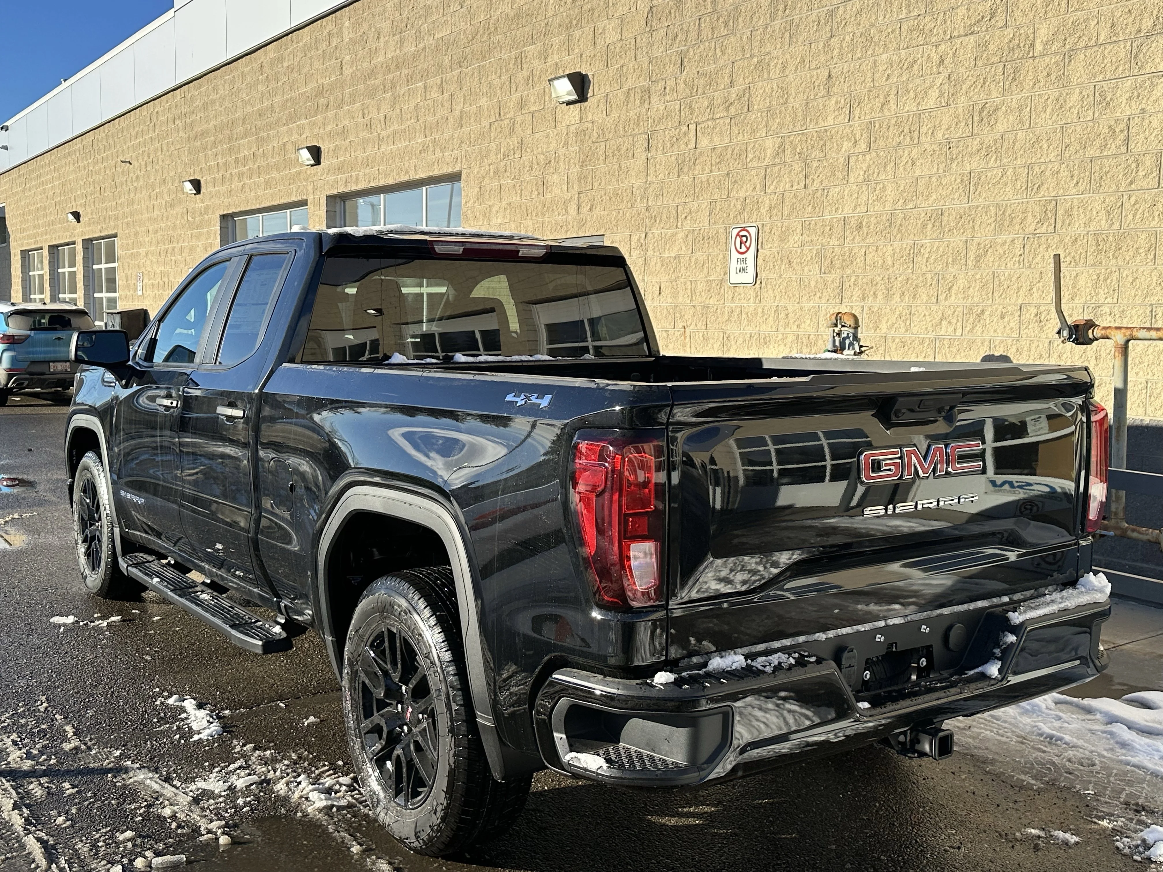 New 2026 Onyx Black GMC Pro image 4