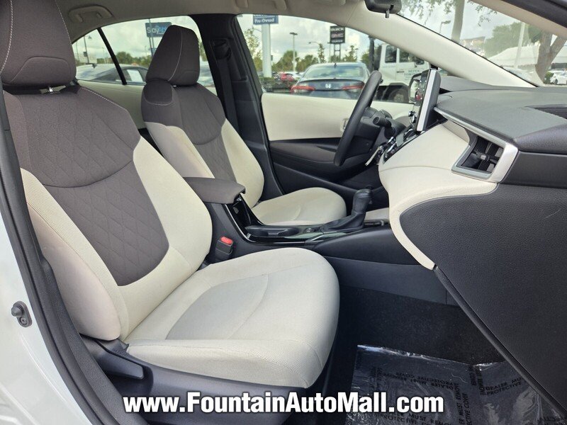 Used 2020 Blizzard Pearl TOYOTA LE CVT image 15