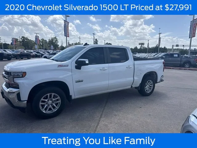 Used 2020 Summit White Chevrolet LT image 1
