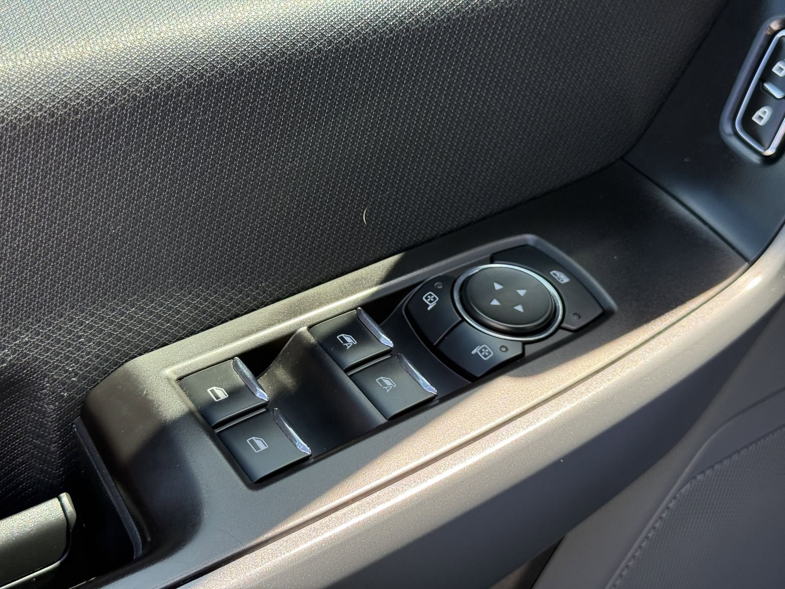2023 Ford F-150 XLT - Photo 19