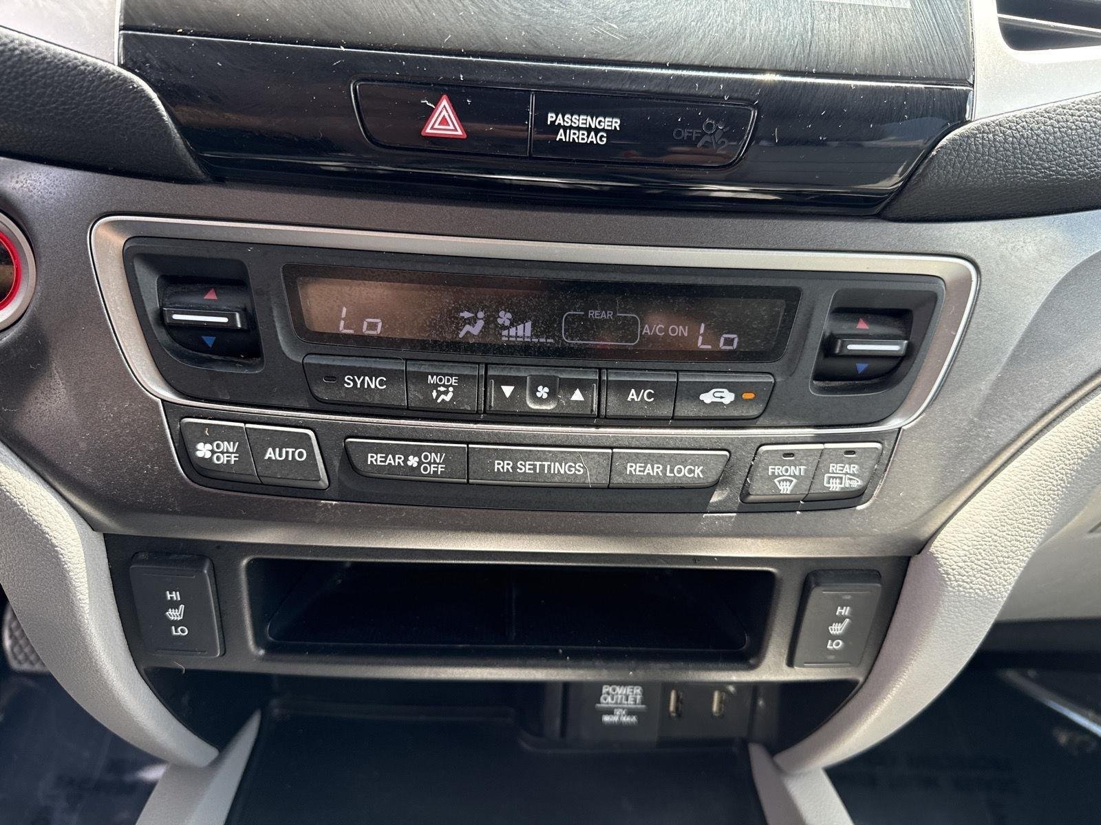 Used 2018 Steel Sapphire Metallic Honda EX-L image 25