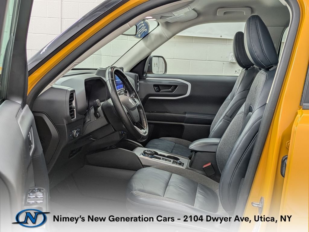 Used 2022 Orange Ford Outer Banks image 3