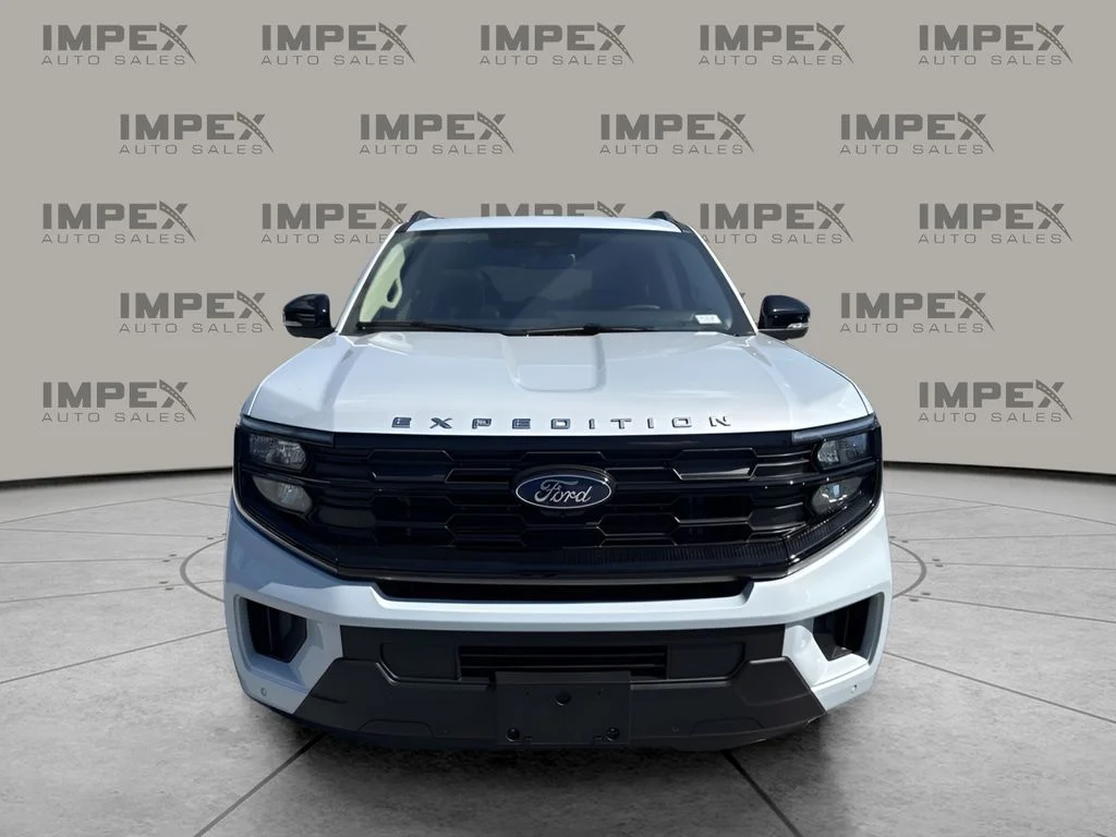 Used 2025 Silver Ford Active image 8
