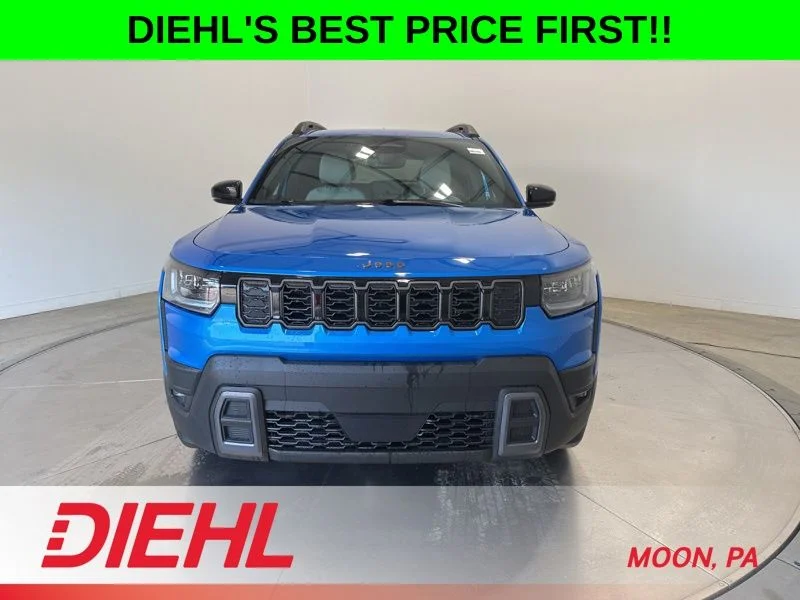 New 2026 Hydro Blue Pearl-Coat Exterior Paint Jeep Limited image 2