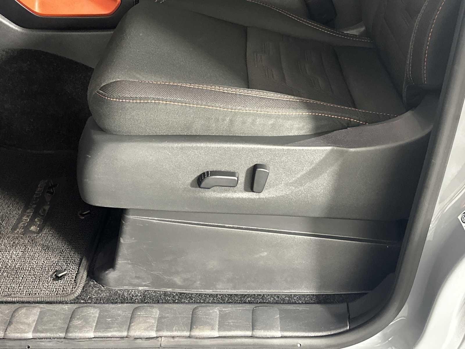 Used 2024 Boulder Gray Pearl Nissan PRO-4X image 13