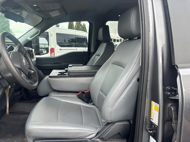 Used 2025 Gray Ford XL FLATBED image 9