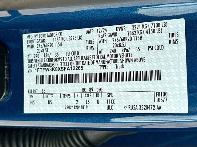 Used 2025 Blue Ford XLT image 32
