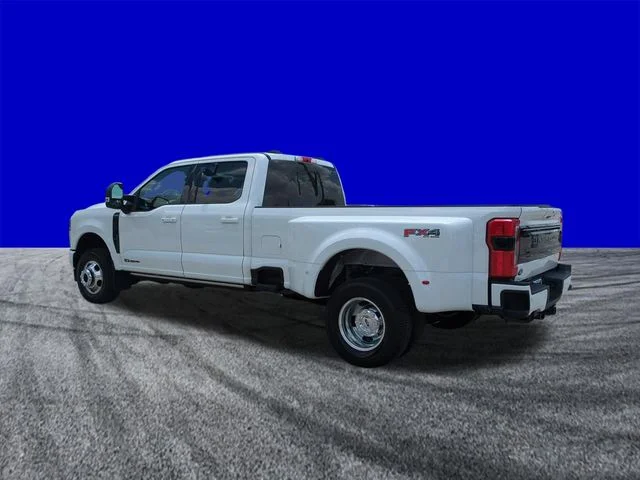 New 2026 Star White Metallic Tri-Coat Ford F-350® Platinum® image 6