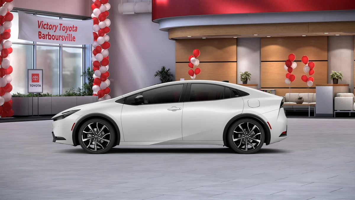 New 2026 Wind Chill Pearl Toyota XSE image 3