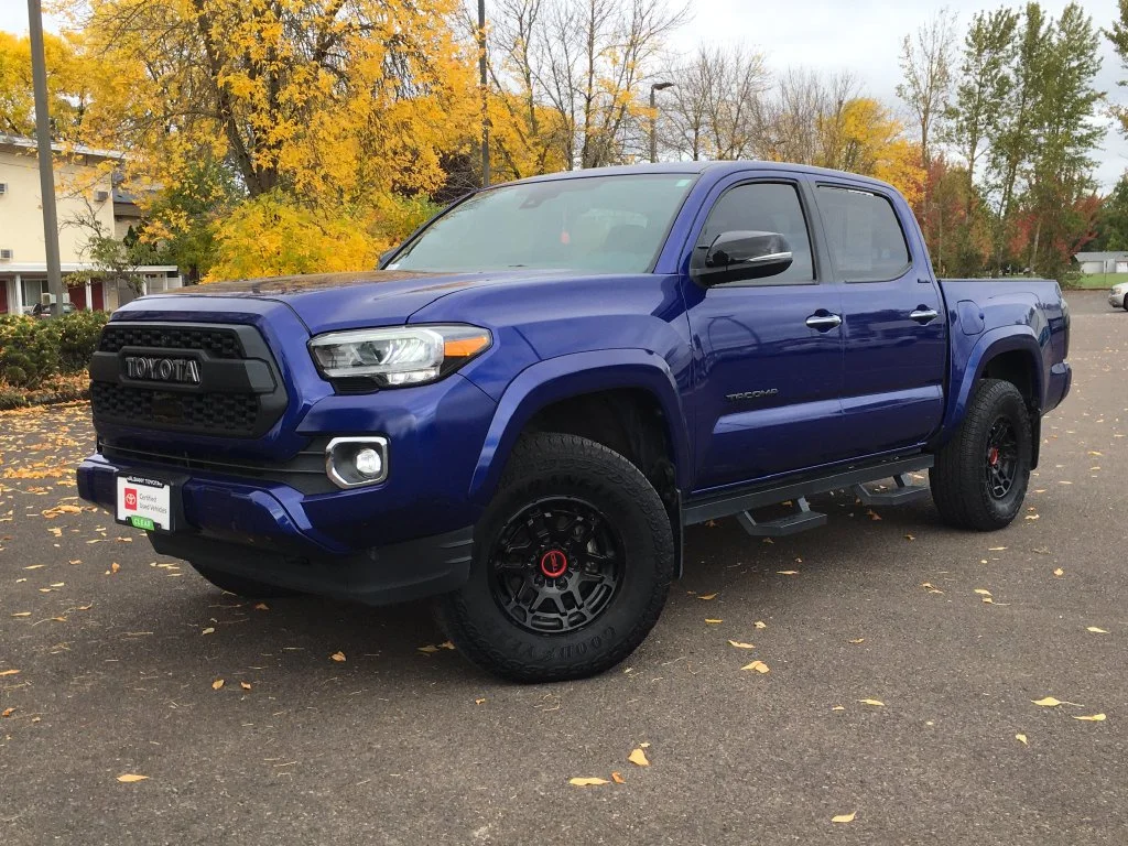 Certified Used 2022 Blue Toyota Limited image 1