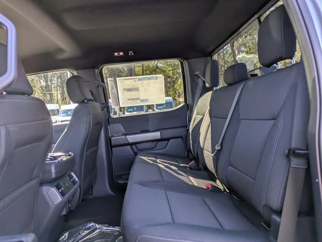New 2026 Iconic Silver Metallic Ford XLT image 14