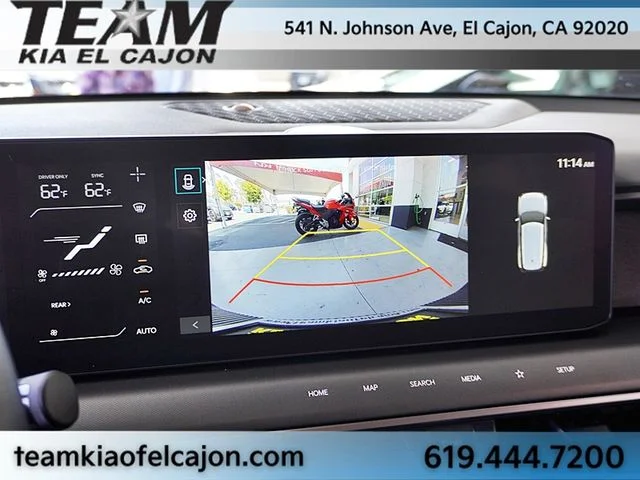 Used 2024 Black Kia Light Long Range image 29
