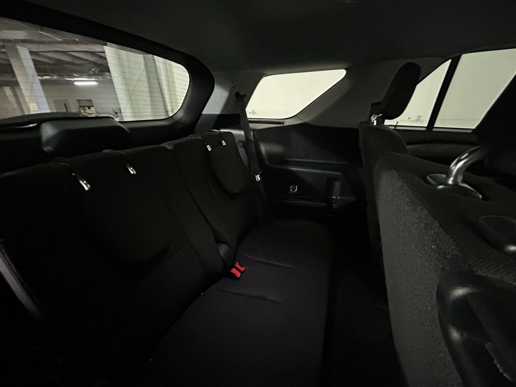 Used 2023 White Ford XLT image 17