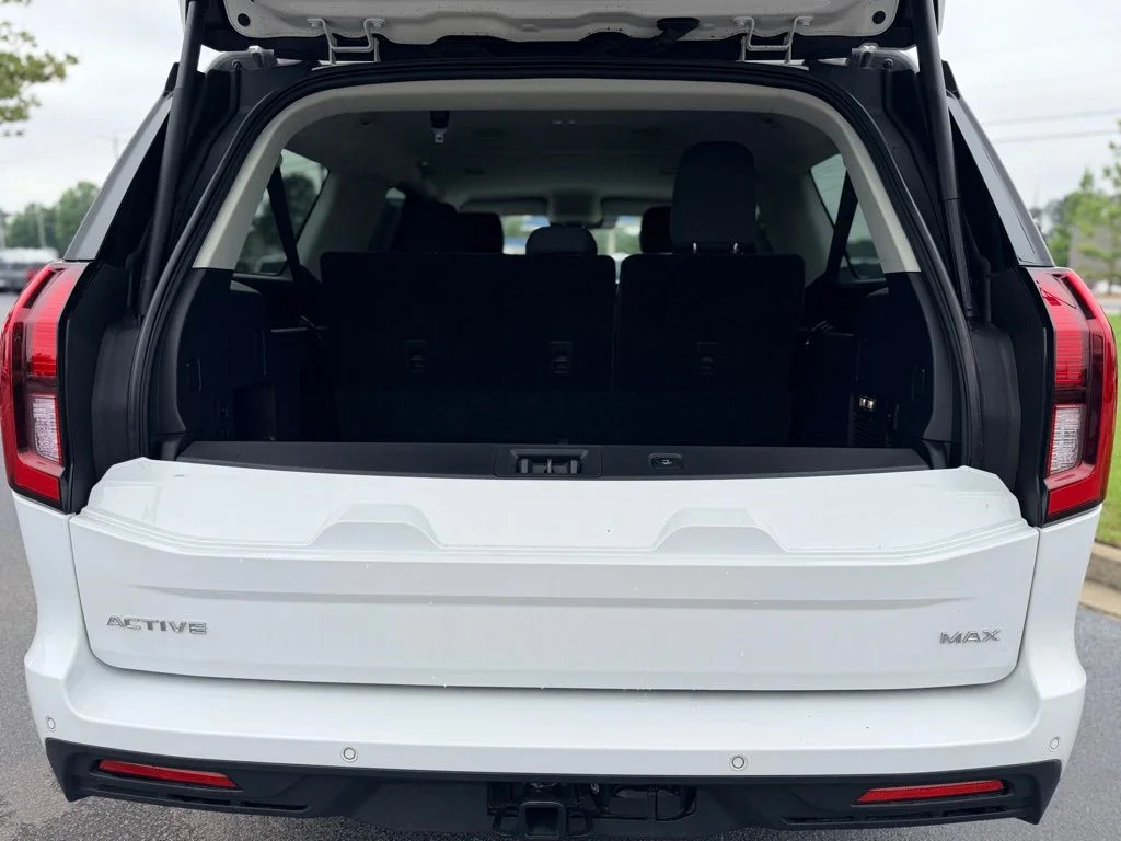 Used 2025 White Ford Active image 34