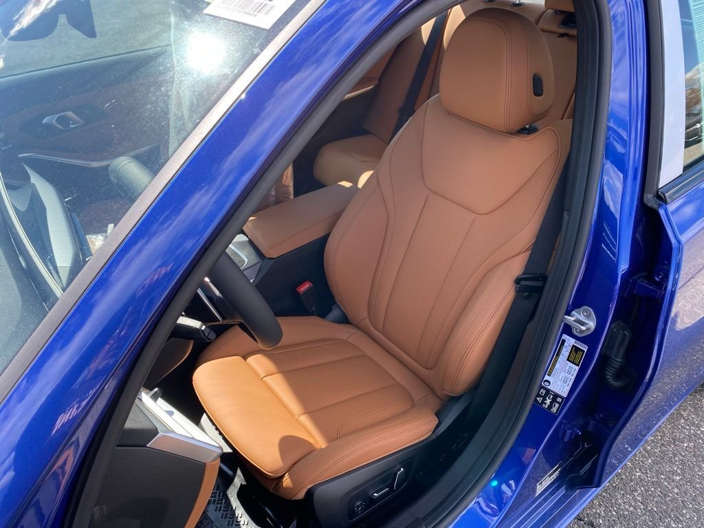 New 2026 Arctic Race Blue metallic BMW 330i NA xDrive image 11