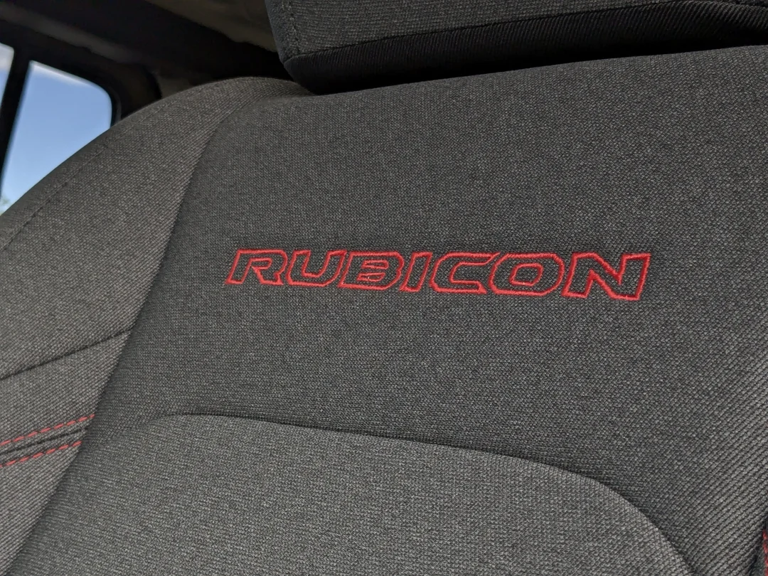 New 2025 41 Jeep Rubicon - - 4x4 - Convenience Group - Heated Seats & Steering - Safety Group - A/T Tires & More! image 13
