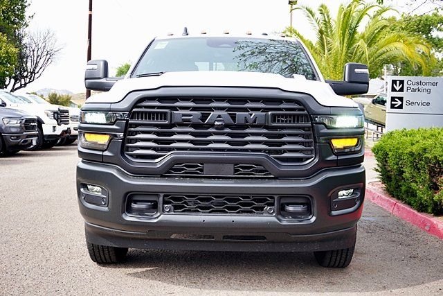 New 2026 Bright White Clear-Coat Exterior Paint RAM Tradesman image 5