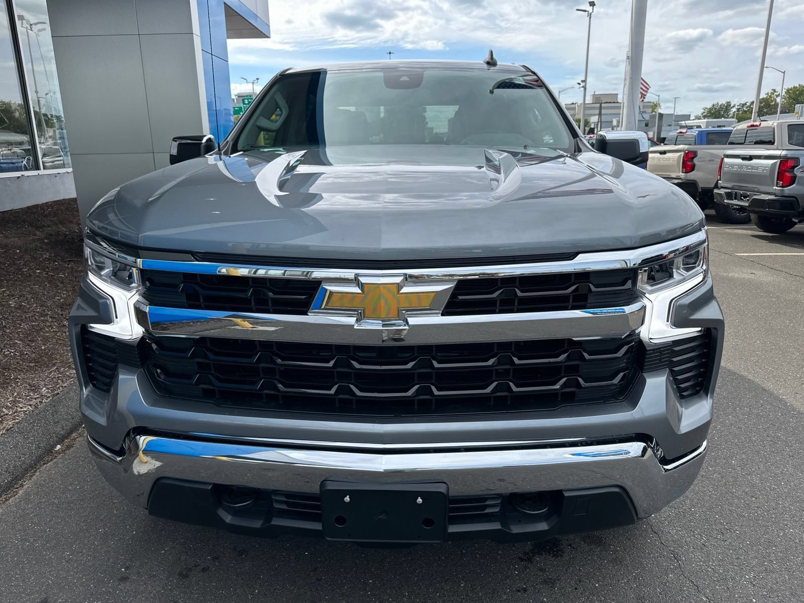 New 2026 Sterling Gray Metallic Chevrolet LT with 20in Grazen Wheels - Convenience Package - Trailering Package image 2