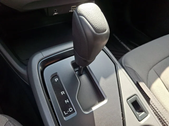 Used 2024 Blue Subaru Base image 15