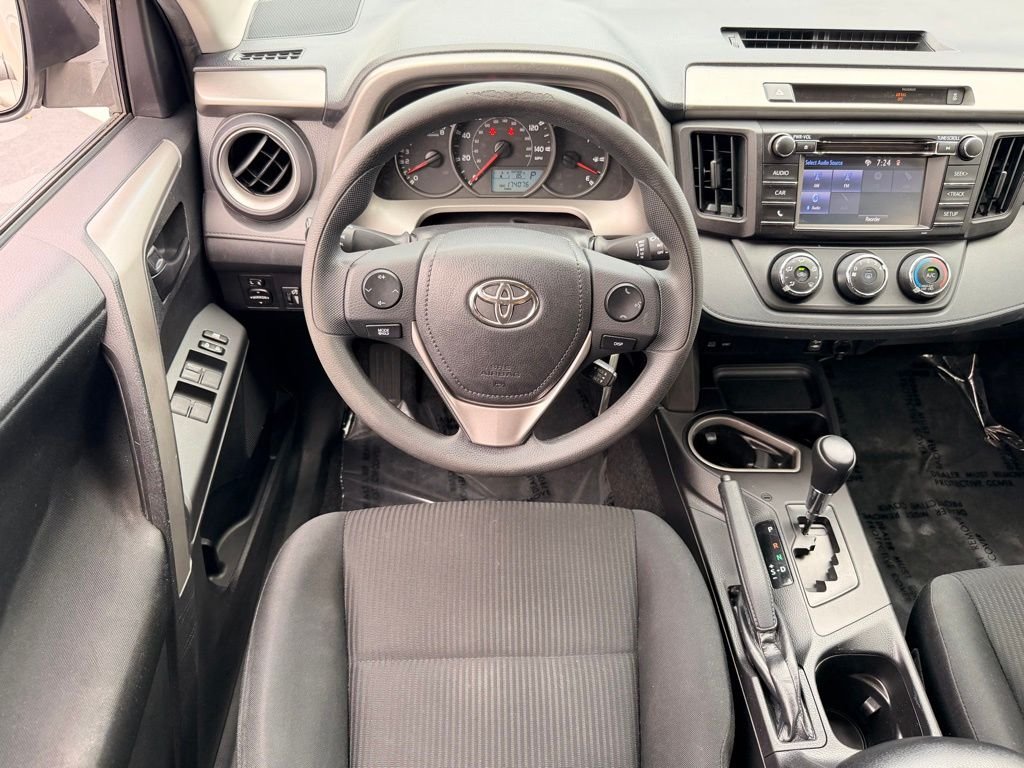 Used 2016 Silver Toyota LE image 17