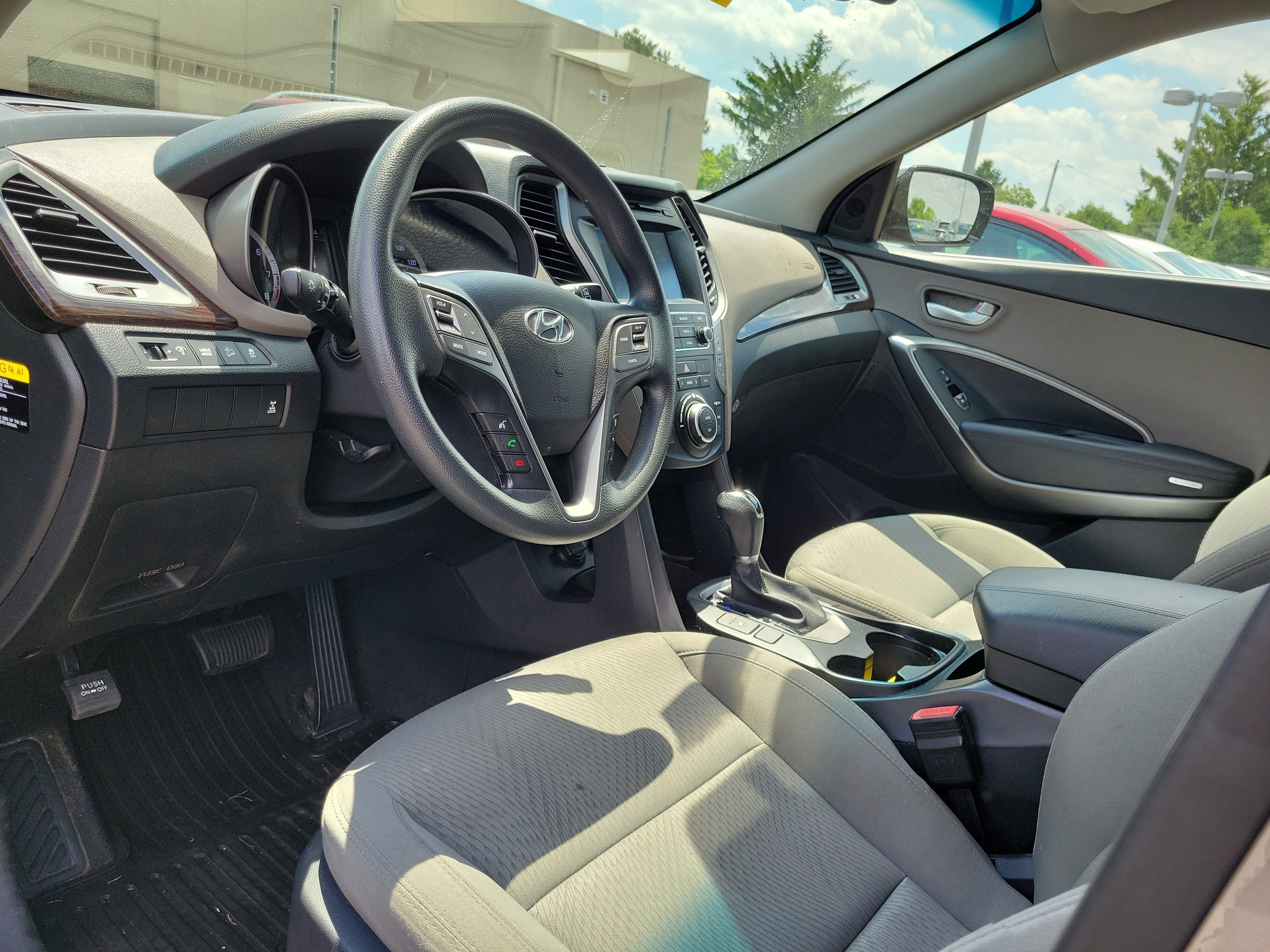Used 2018 Mineral Gray Hyundai 2.4L image 19