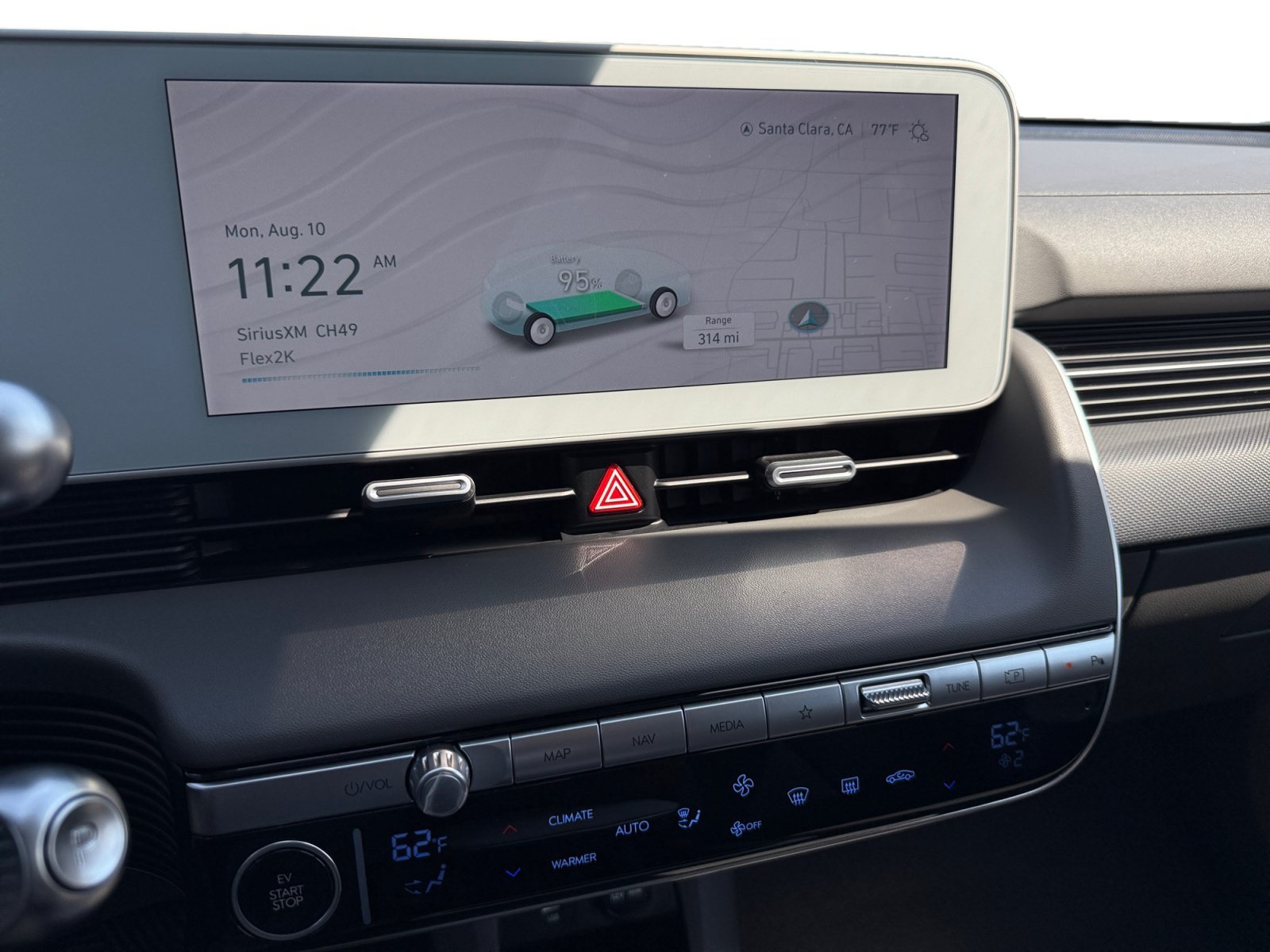 Used 2024 Cyber Gray Hyundai SEL image 12
