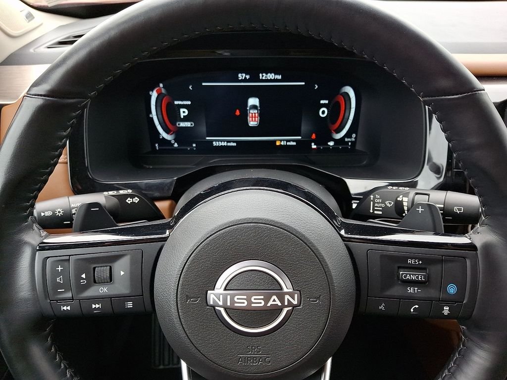 Used 2024 Red Nissan Platinum image 20