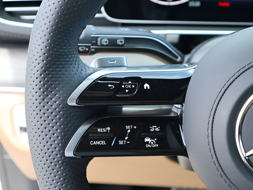 New 2026 149white Mercedes-Benz GLS 450 image 31
