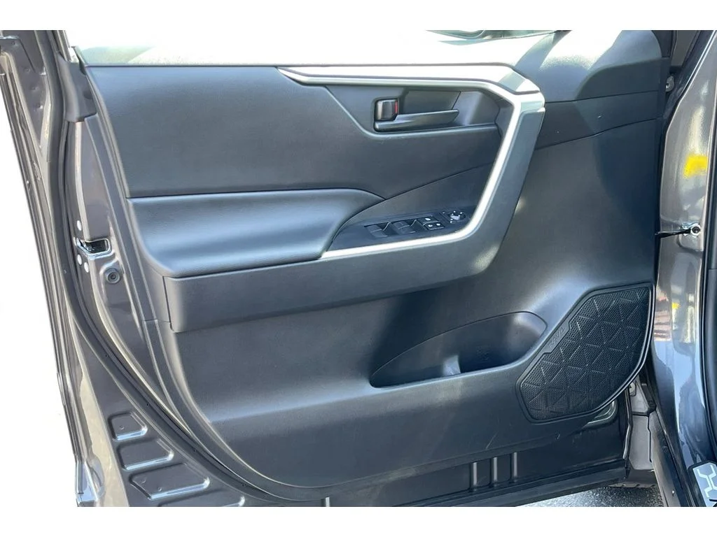 Used 2025 Magnetic Gray Metallic Toyota LE image 11