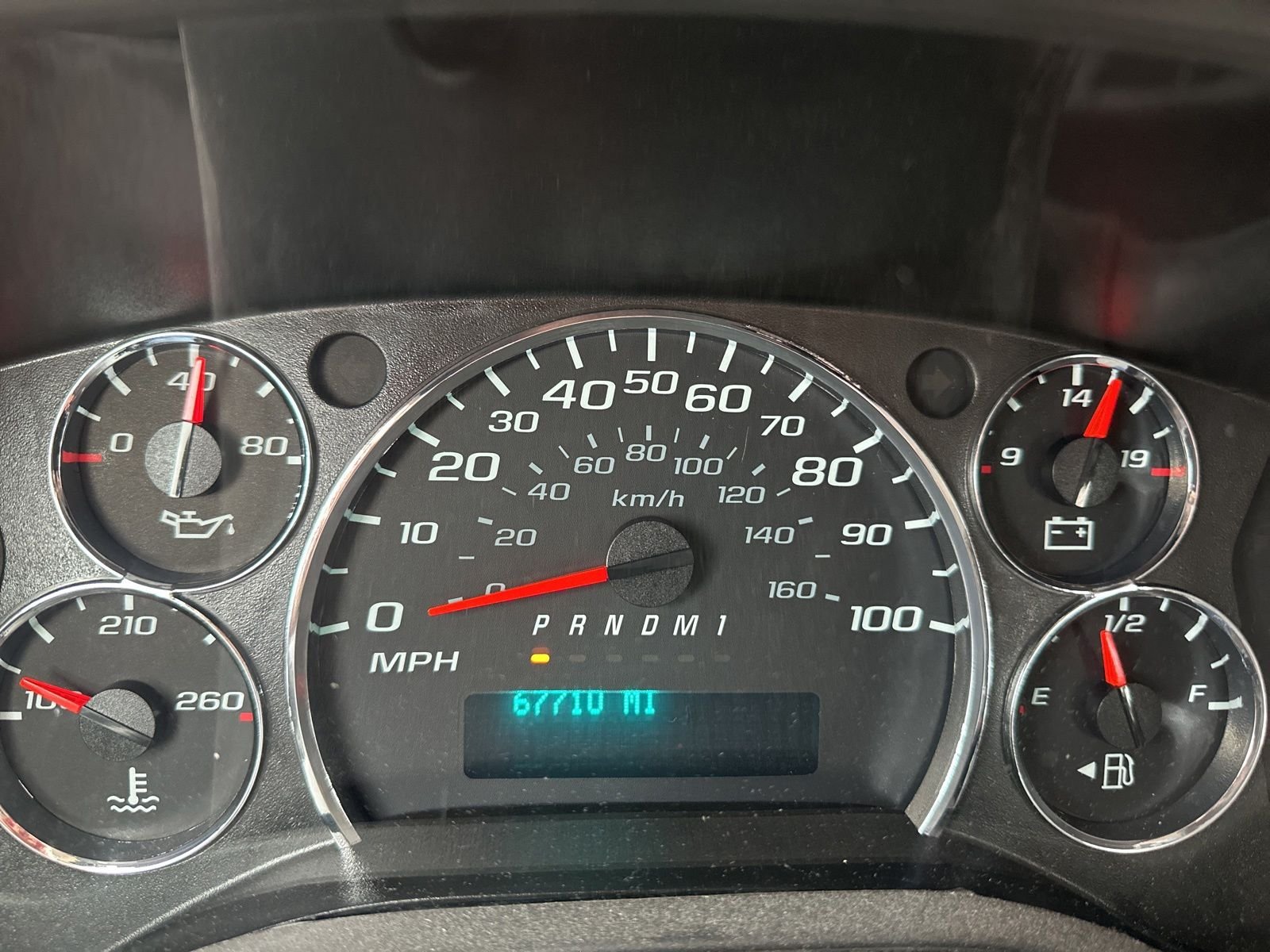 Used 2017 White GMC Work Van image 7