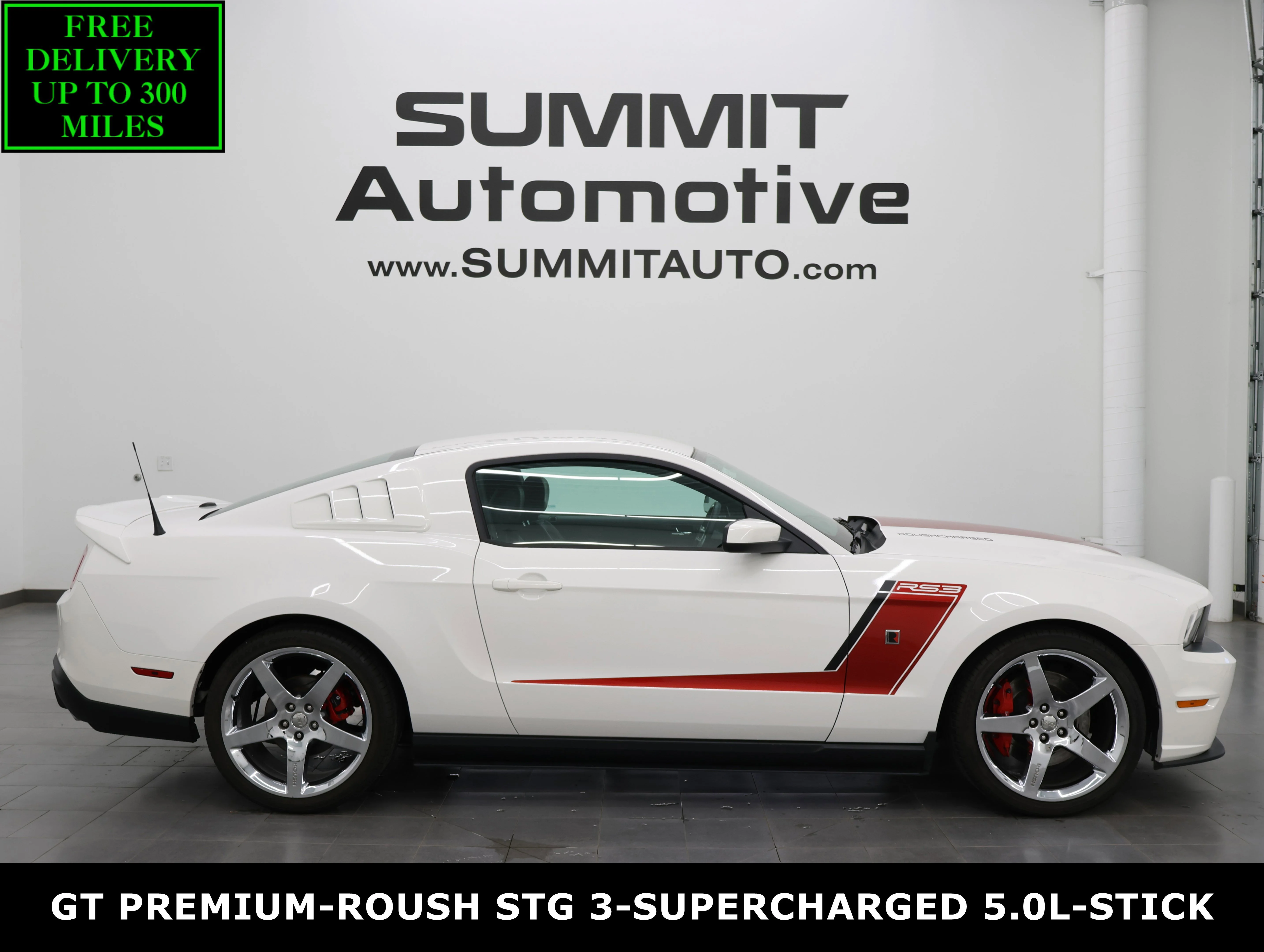 2012 Ford Mustang GT Premium's photo