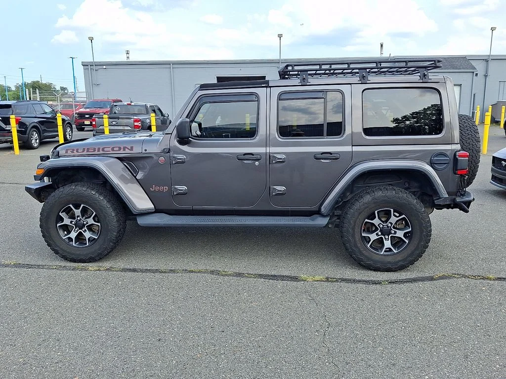 Used 2018 Granite Crystal Clearcoat Metallic Jeep Unlimited Rubicon image 8