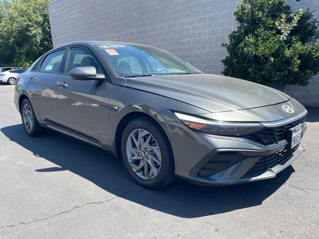 Used 2024 Gray Hyundai Blue image 1
