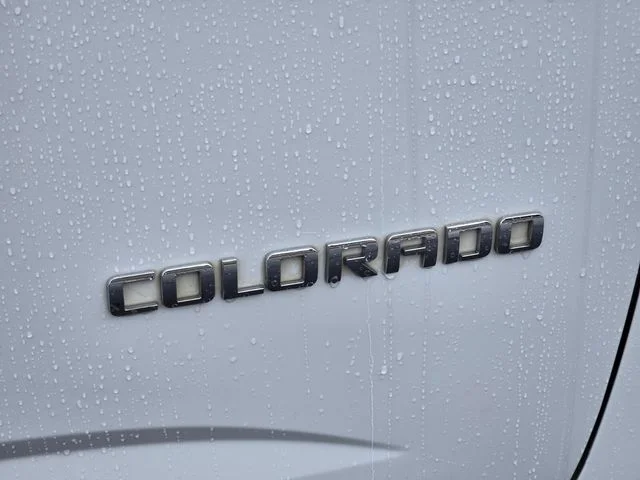 Used 2019 White Chevrolet Z71 image 22