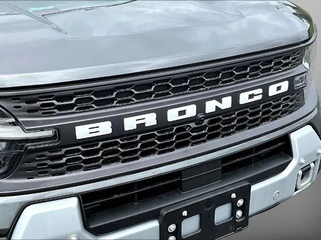 New 2025 Carbonized Gray Metallic Ford Badlands® image 62