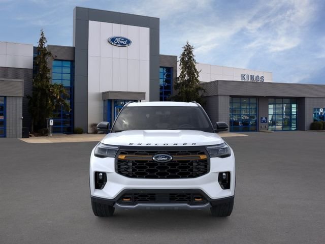 New 2026 Star White Metallic Tri-Coat Ford Tremor® image 6
