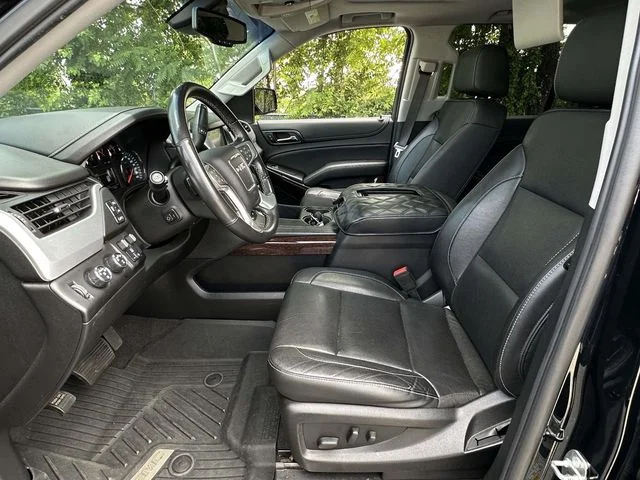 Used 2020 Black GMC SLT image 16