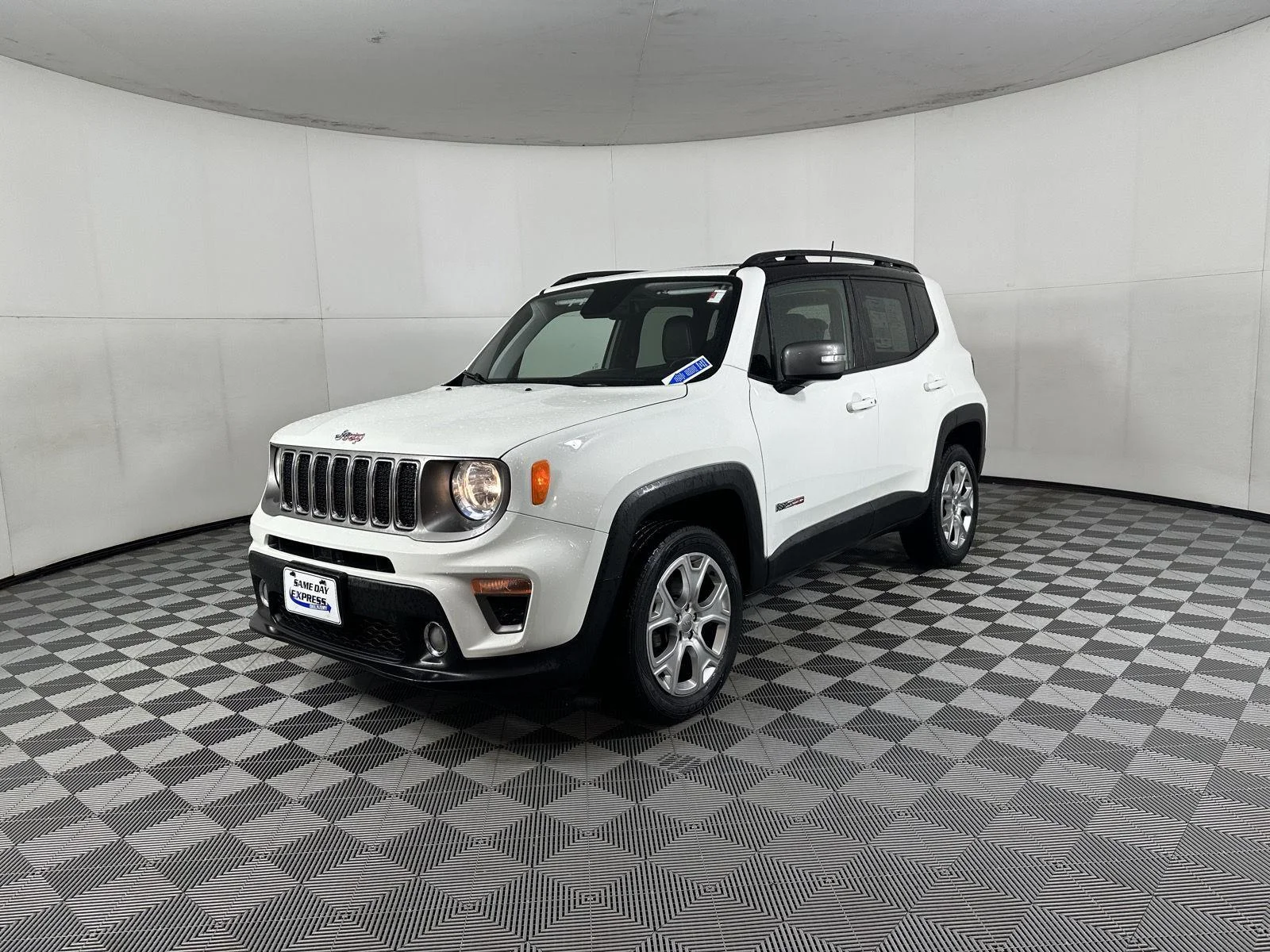 Used 2020 Alpine White Clearcoat Jeep Limited image 18