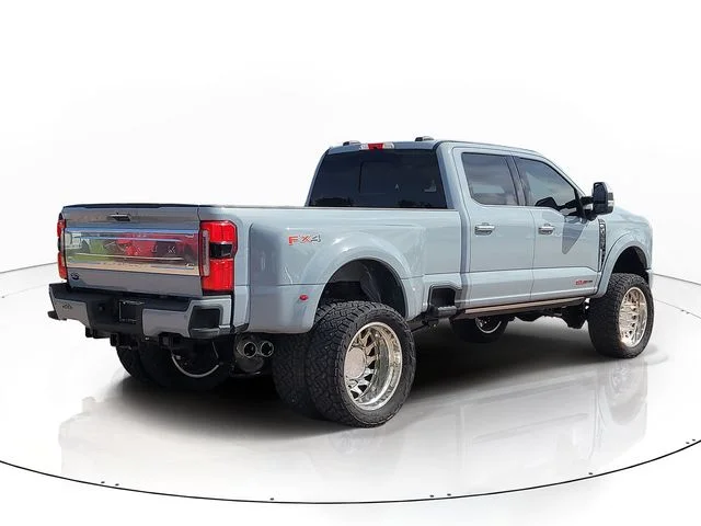 Used 2024 Gray Ford Platinum image 6