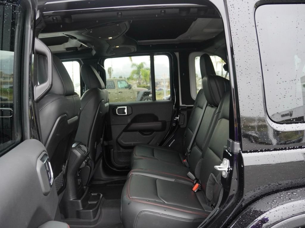 New 2026 Black Clear-Coat Exterior Paint Jeep Rubicon image 19