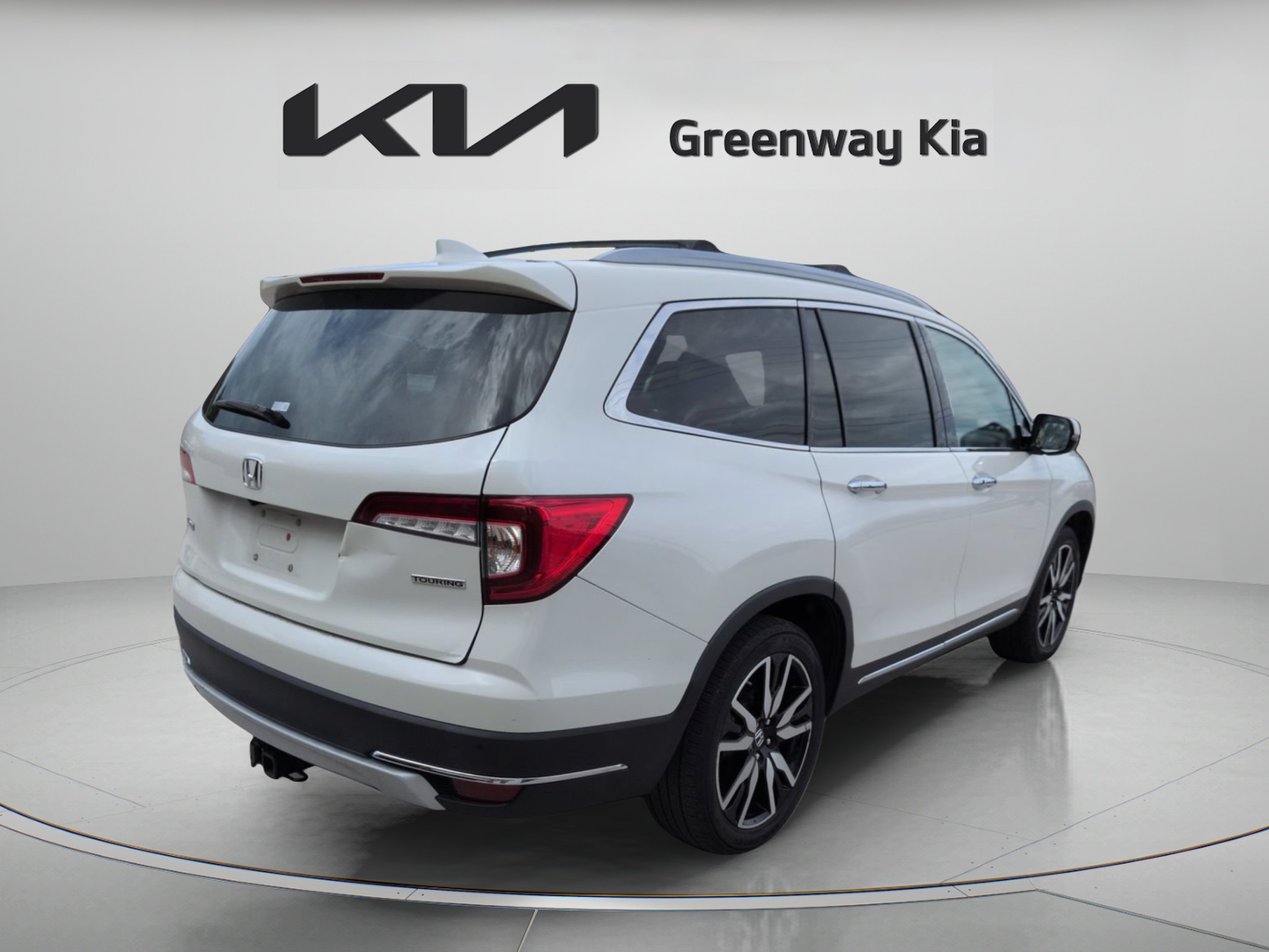 Used 2019  Honda Touring image 8