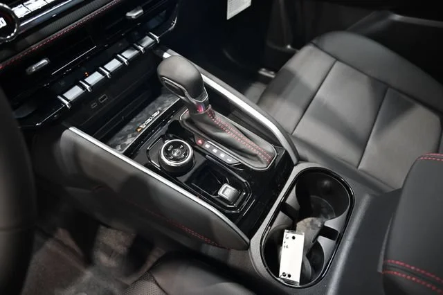 2026 Chevrolet Colorado Z71 - Photo 20