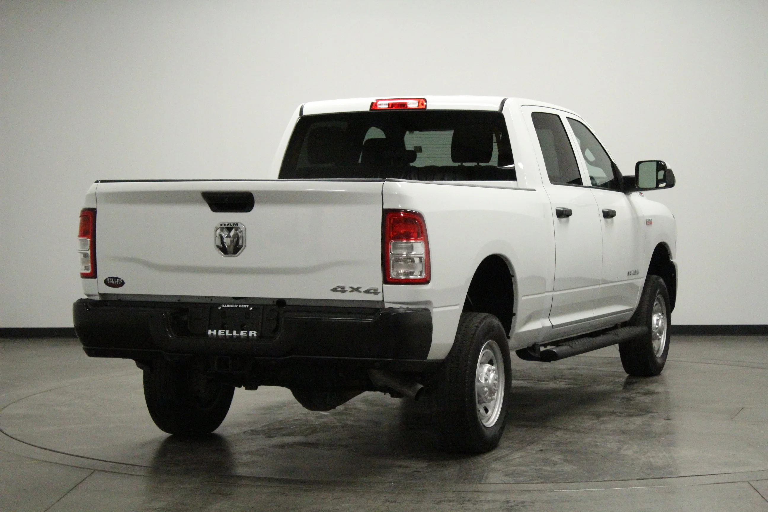 Used 2022 Bright White Clearcoat Ram Tradesman image 8