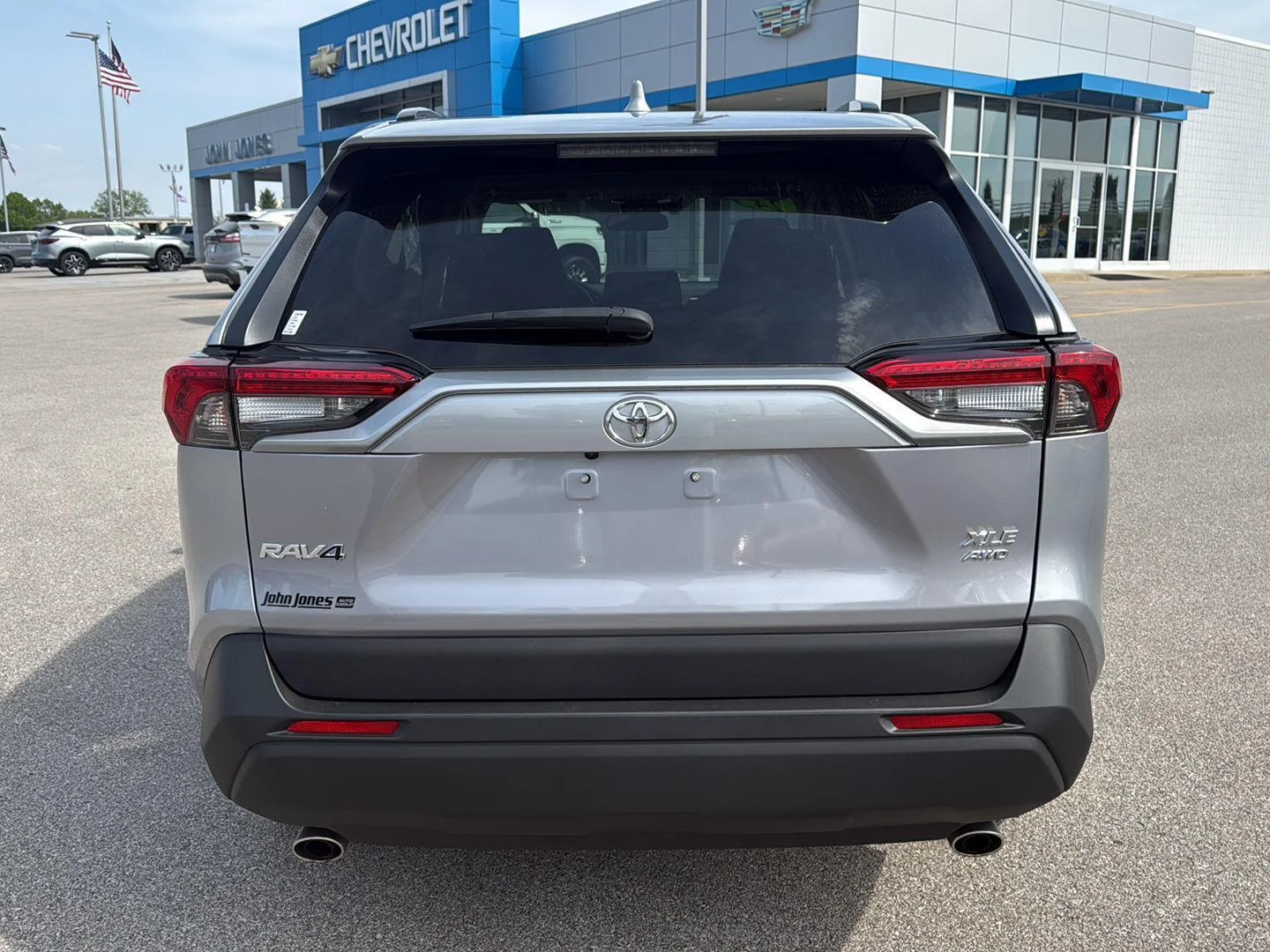 Used 2024 Silver Sky Metallic Toyota XLE image 16