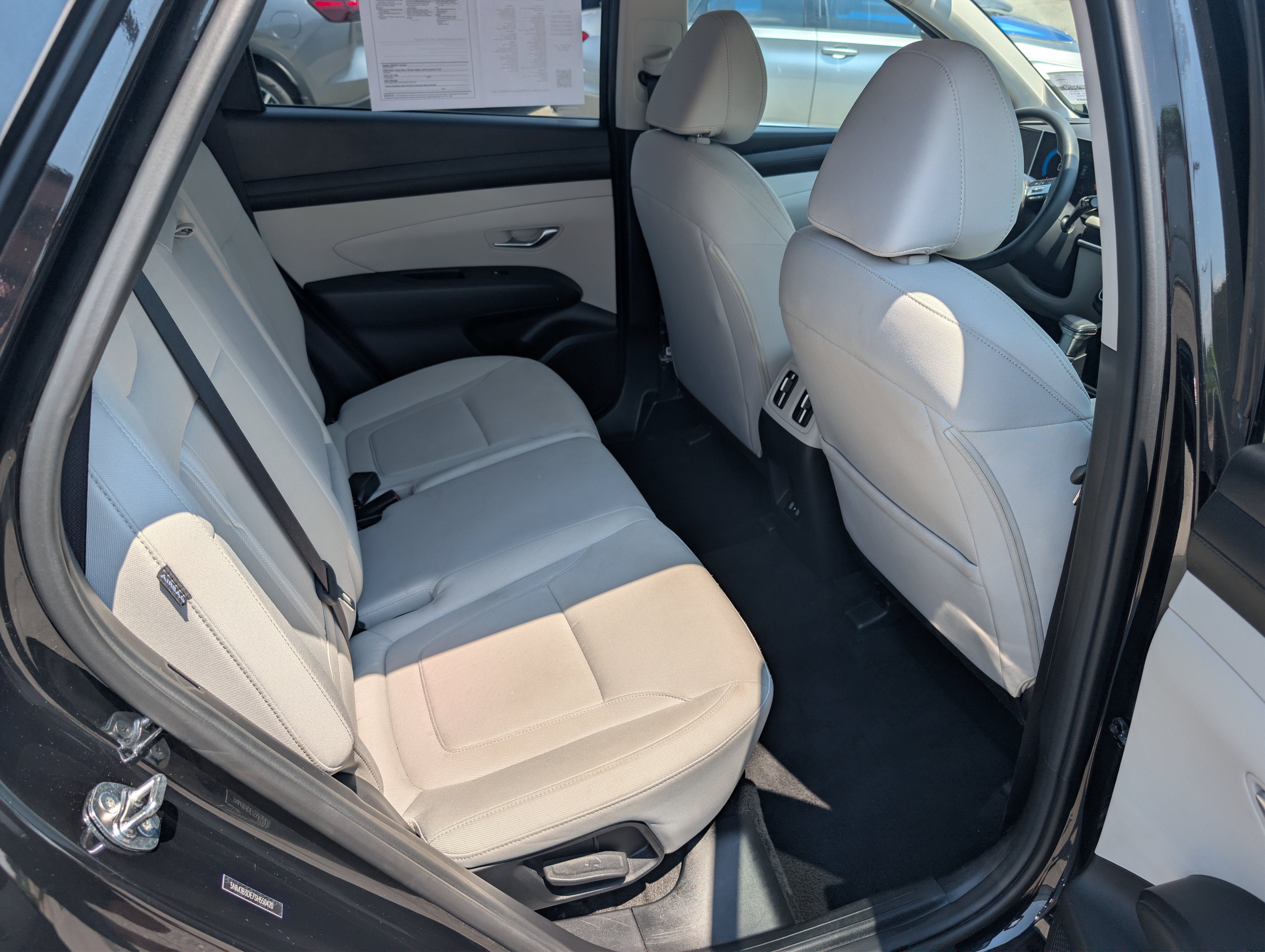 Used 2025 Phantom Black Hyundai SEL image 25