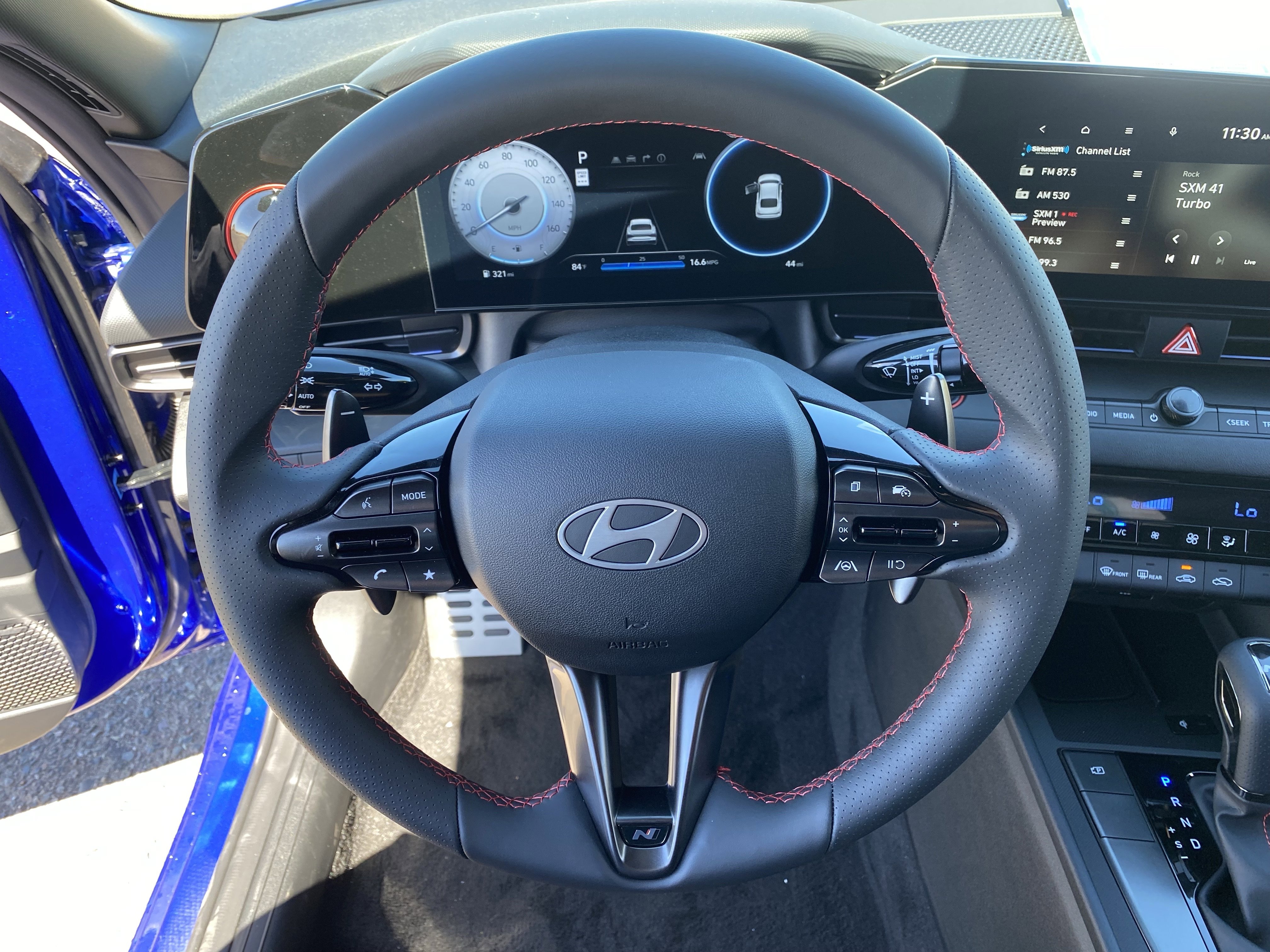 2025 Hyundai Elantra N Line - Photo 26