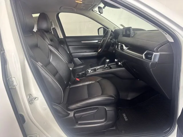 Used 2025 White Mazda 2.5 S Select Package image 4
