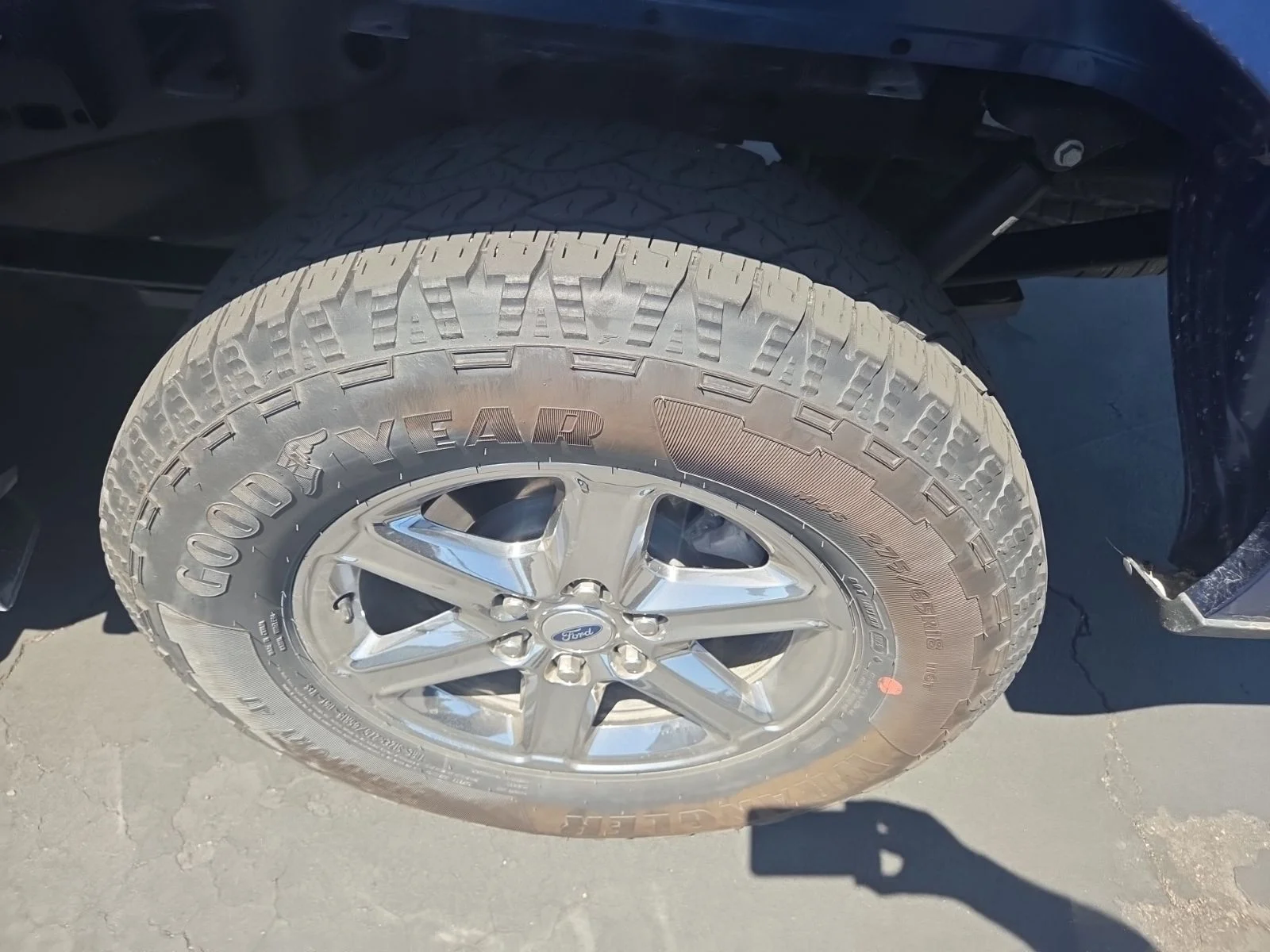 Used 2025 Atlas Blue Ford XLT image 13