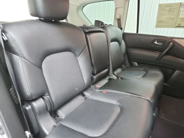 Used 2022 Silver Nissan SL image 51