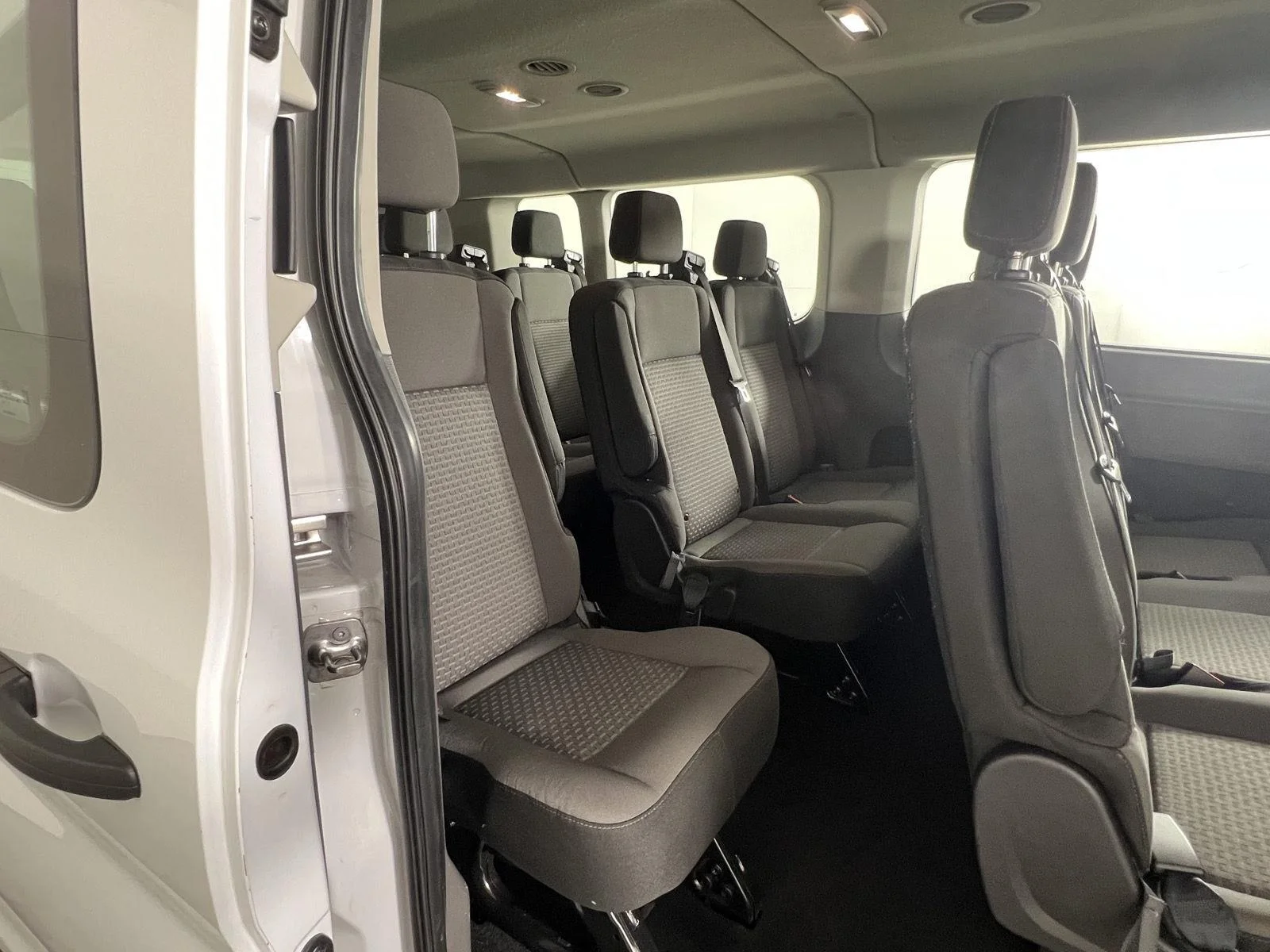 Used 2026 Oxford White Ford XLT image 21